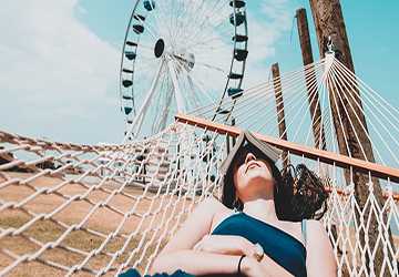 How to Deal with Jet Lag Like a Pro